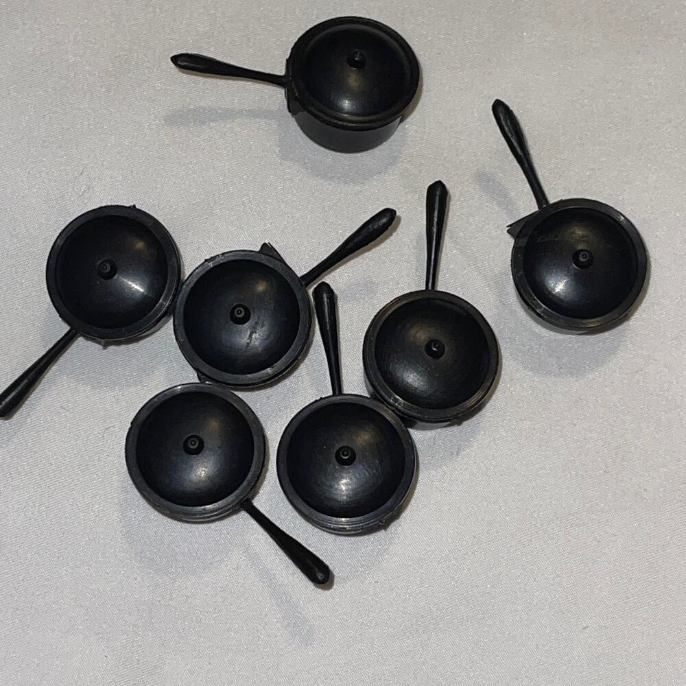 miniature dollhouse kitchen plastic cooking pots set of 8 black